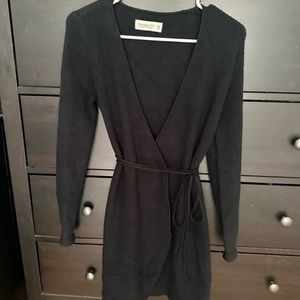 Abercrombie Wrap sweater mini dress